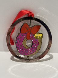 Spinning donut wreath ornament